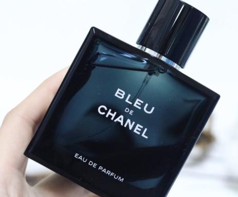 香水不应该喷哪里,香水不会出错的味道