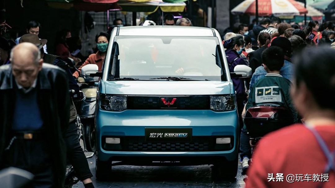 雪铁龙ami和宏光miniev,3.28万宏光miniev