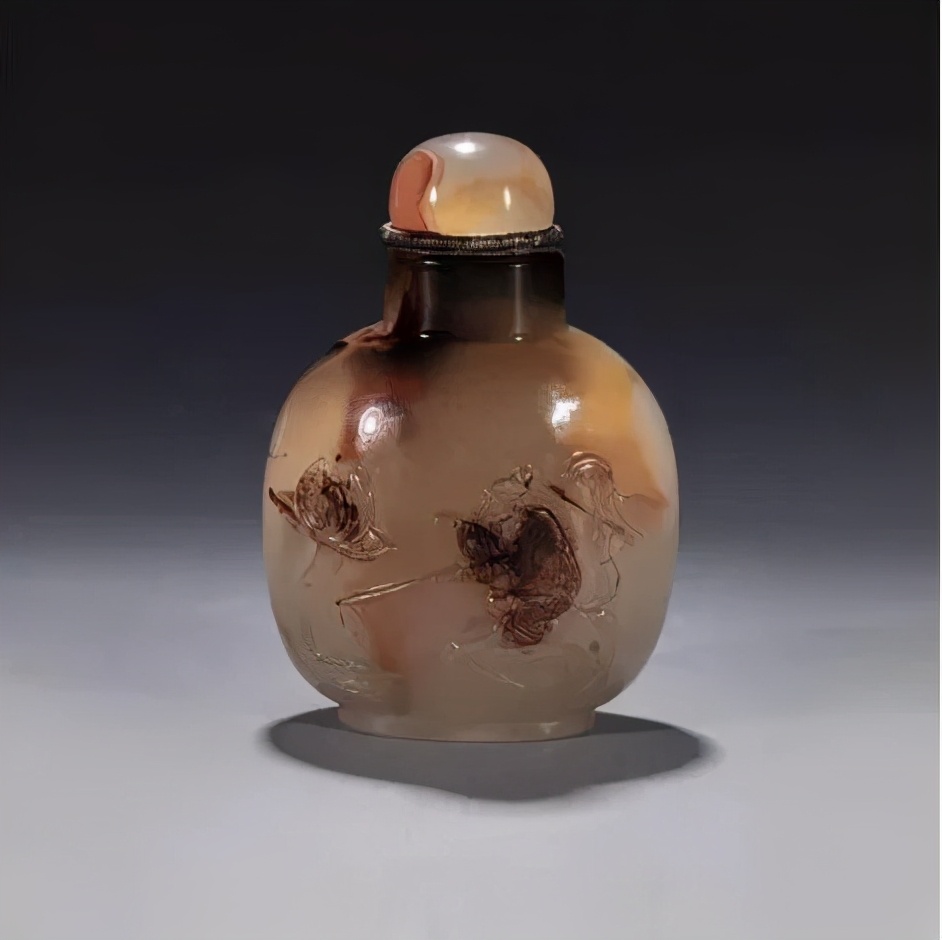 最贵的鼻烟壶价格 (十大最昂贵鼻烟壶排行)