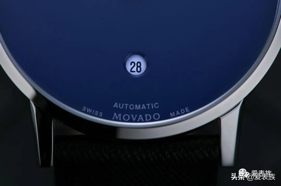 将简约注入腕表灵魂，它诠释了对时间独特的见解