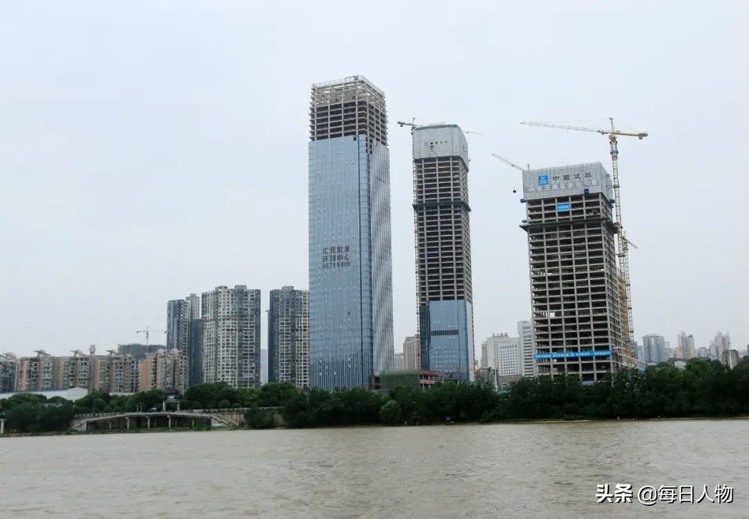 消费第一的省,消费最低一线城市