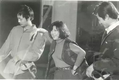 86岁的好莱坞华人教母：我是一只独来独往的豹，不需要结婚