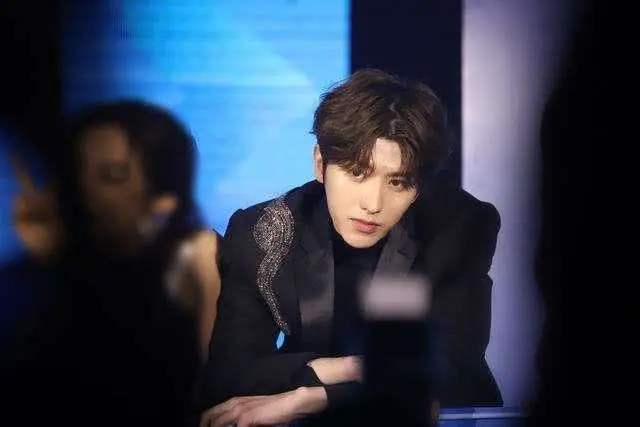 蔡徐坤靠实力说话,蔡徐坤凭实力得到了什么