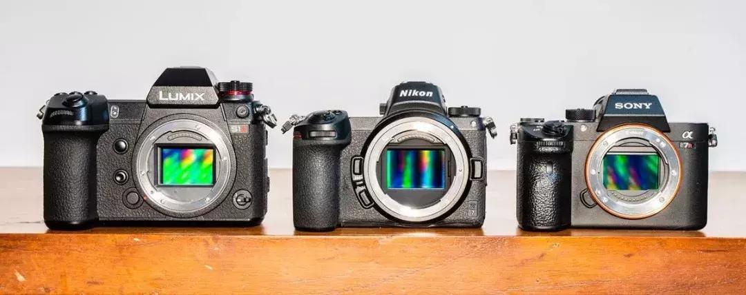 松下尼康索尼,松下vs尼康