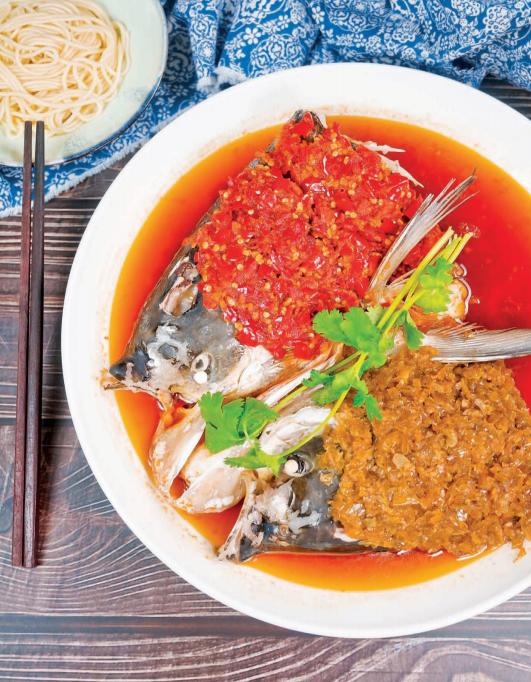 红红火火鱼的做法,鸳鸯鱼头做法