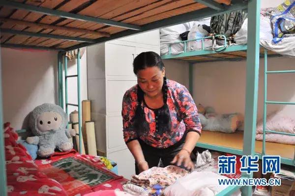 她养育87个孩子,九成考上大学,20个考入北大清华