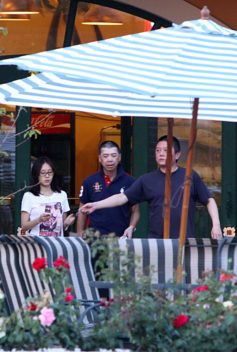 未婚生子十大女星,未婚生子惨遭抛弃的十大女星