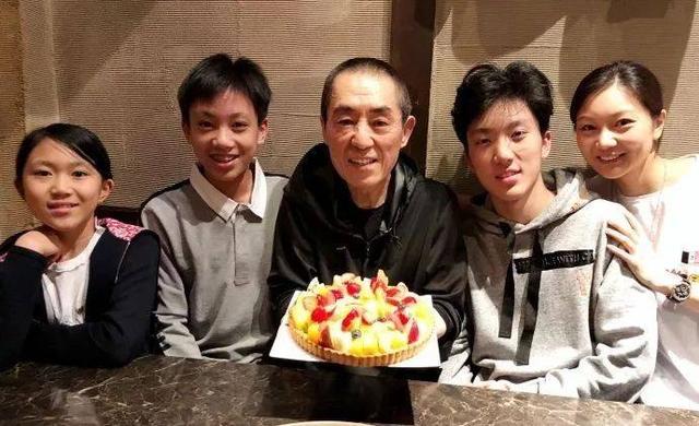 张艺谋老婆图片大全集,张艺谋妻子晒合照视频