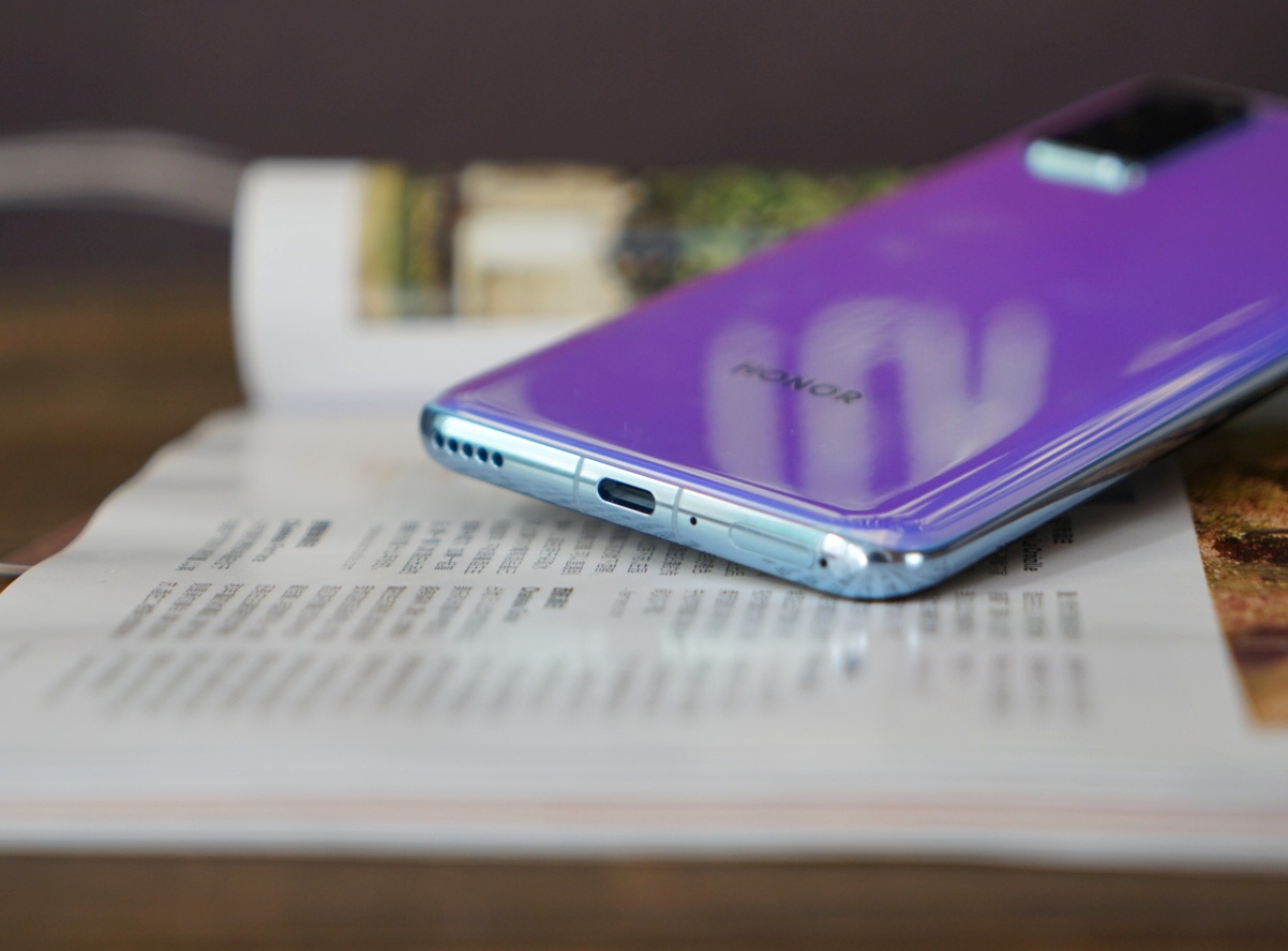 荣耀v305g游戏测评,荣耀v305g版缺点与不足