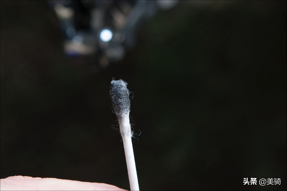 清洁油压碟刹活塞和卡钳,如何清洁碟刹盘