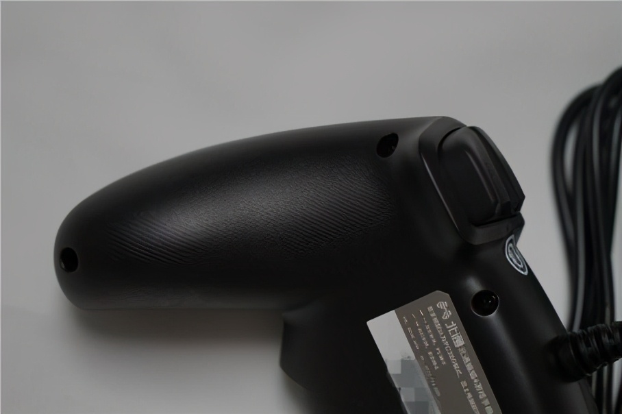 北通蝙蝠4游戏手柄可以连手机吗,北通蝙蝠4手柄无线还是有线