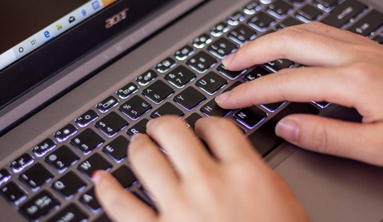 10代U+雷电3,宏碁新蜂鸟SF314Pro成为轻薄办公本搅局者