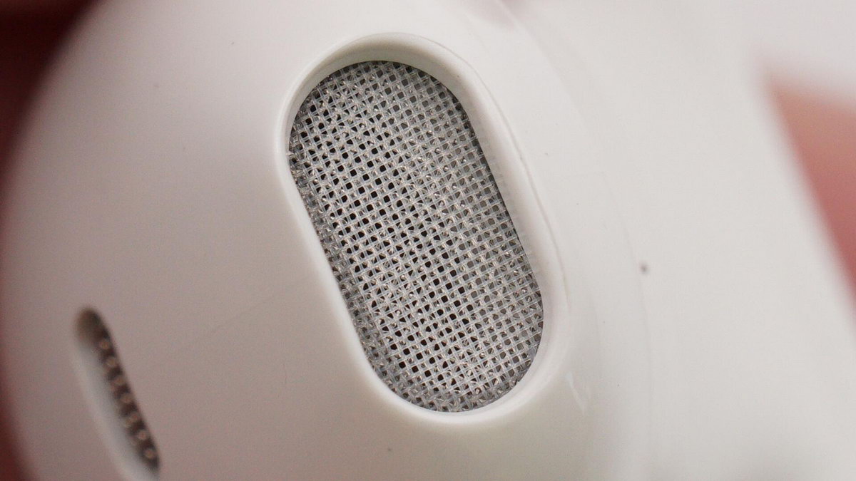 远销非洲的TWS真无线耳机应该注意什么？拆解传音TECNOBuds2看看