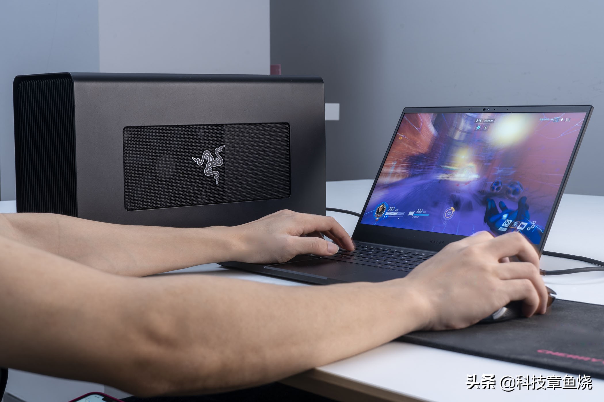 雷蛇战核显卡扩展坞工作原理,雷蛇战核x需要驱动么