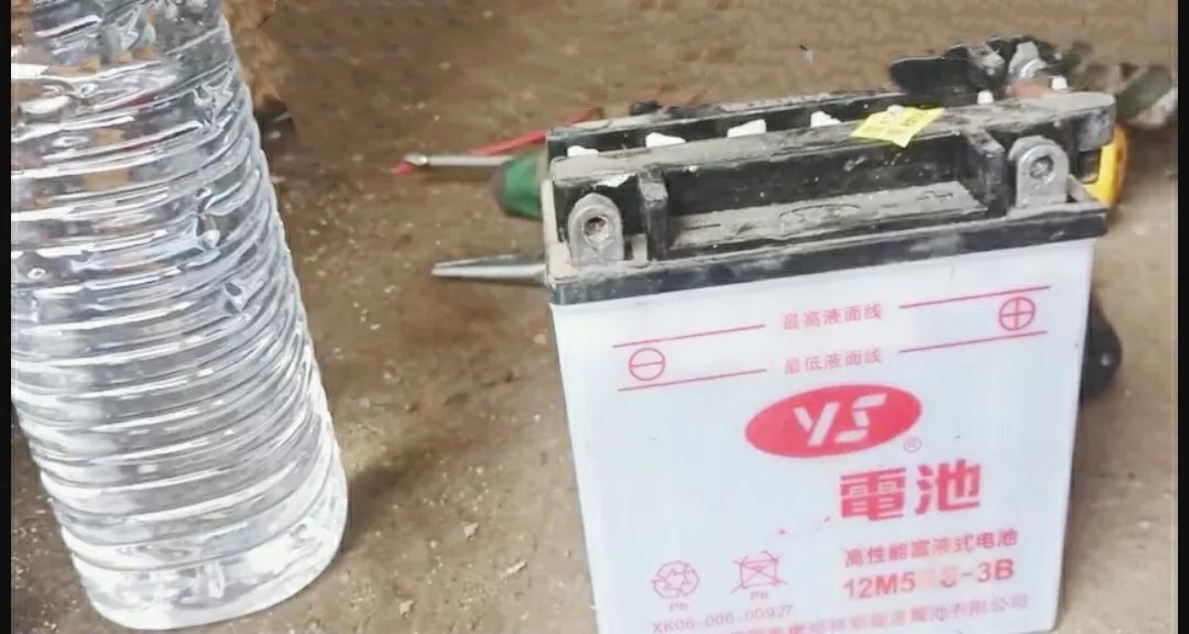 摩托车电瓶长期不用没电怎样修复,摩托车电瓶打不着火修复教程
