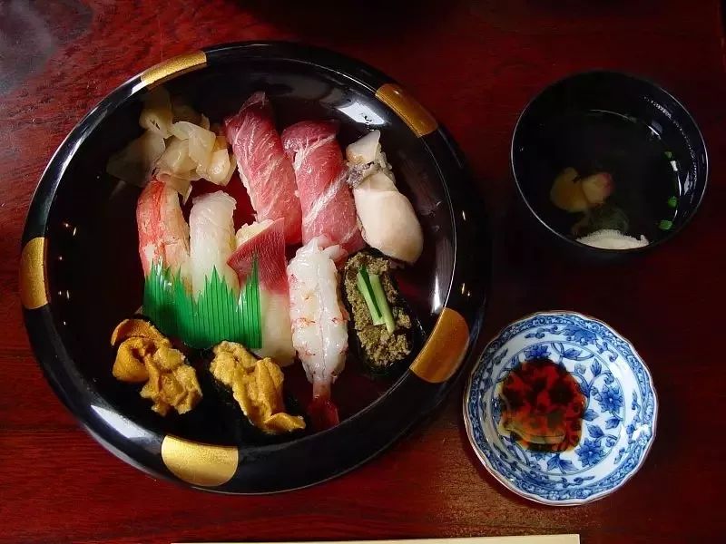 从味蕾上享受北海道的独特美食,重拾味蕾北海道香脆牛乳威化饼