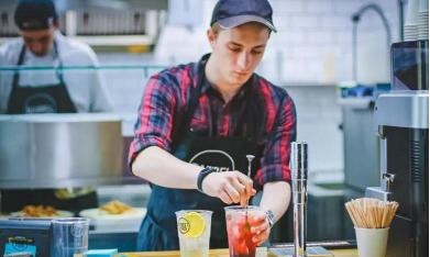 不做服务员可以找什么工作,不做厨师的人能干什么