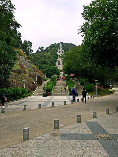 厦门旅游必去十大景点推荐自由行,去厦门旅游必去的十个景点自由行