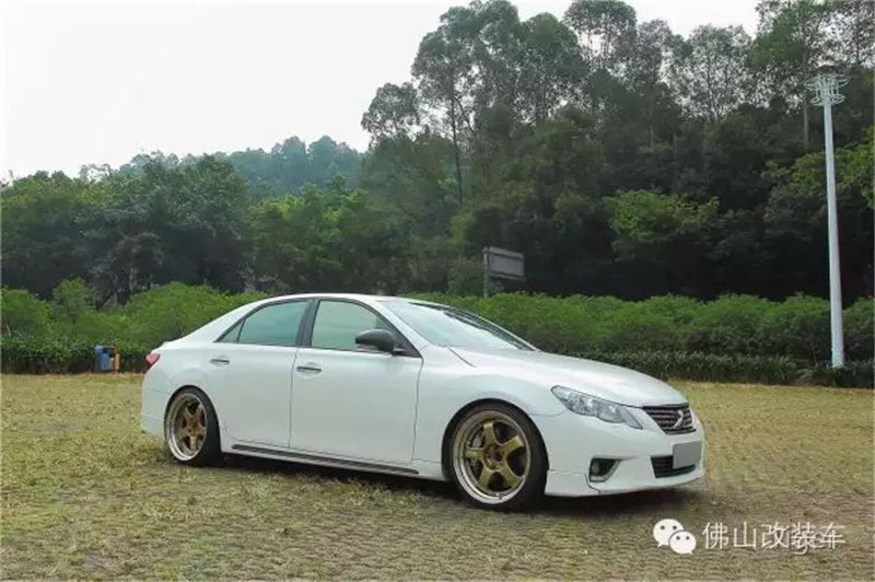 姿态美感的极致追求丰田锐志MarkX