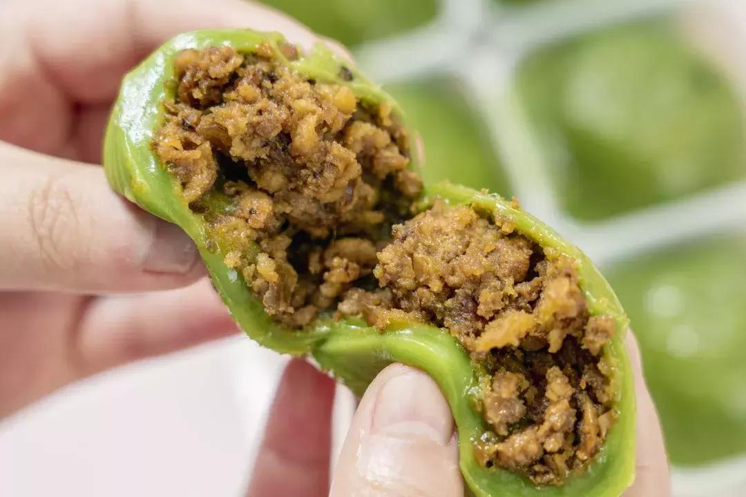 小龙虾酸菜鱼,麻辣小龙虾和酸菜鱼