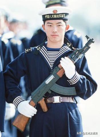 苏联的ak47打败德国,为什么ak47是世界上最可怕的枪支