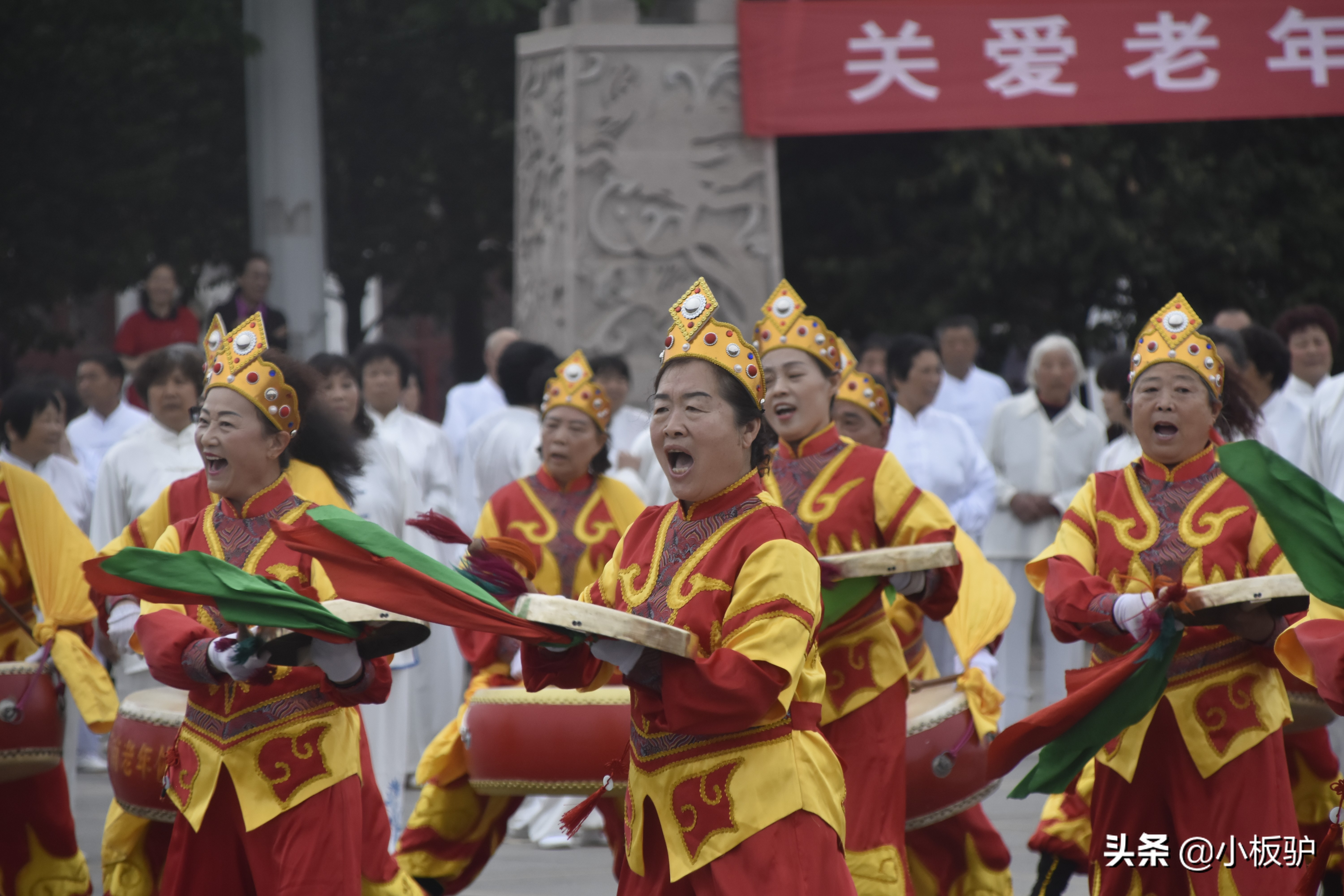 激情锣鼓表演,秧歌威风锣鼓表演完整版