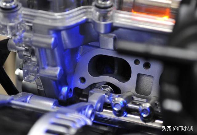 2022奇瑞瑞虎81.6t发布新款,奇瑞瑞虎8鲲鹏1.6t跟2.0t油耗对比