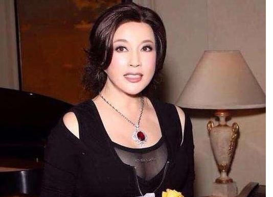 刘晓庆六十六岁近况,刘晓庆背后的辛酸史