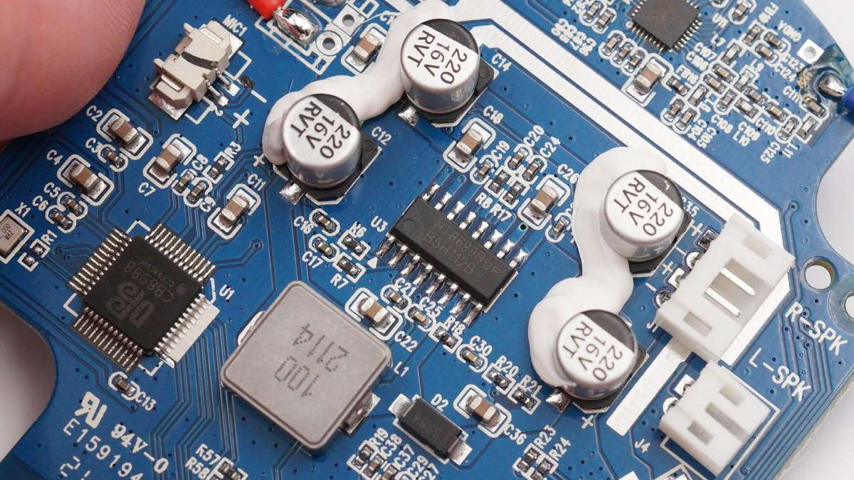 “唱吧K歌宝,头大就是好”,小巨蛋家庭KTVP6拆解报告