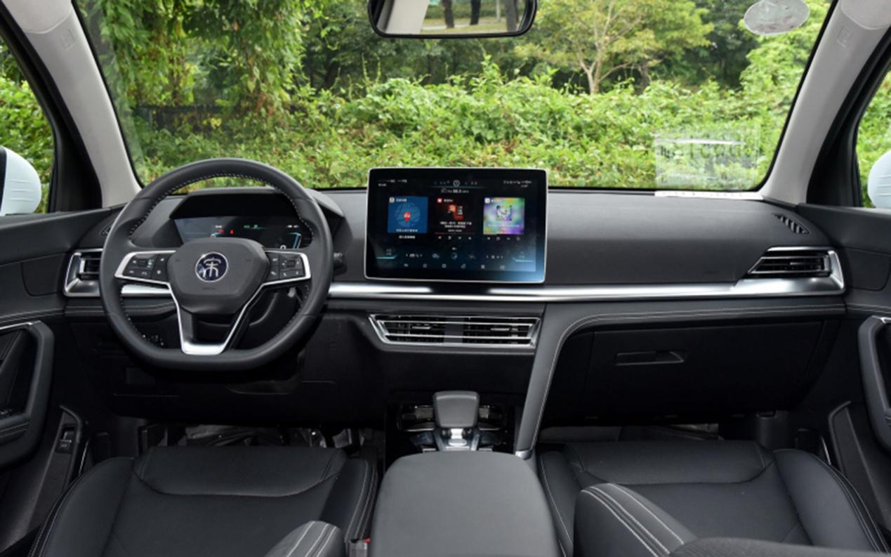 预算只有12万买什么suv值得推荐的,10万元买黑科技顶配suv了解一下