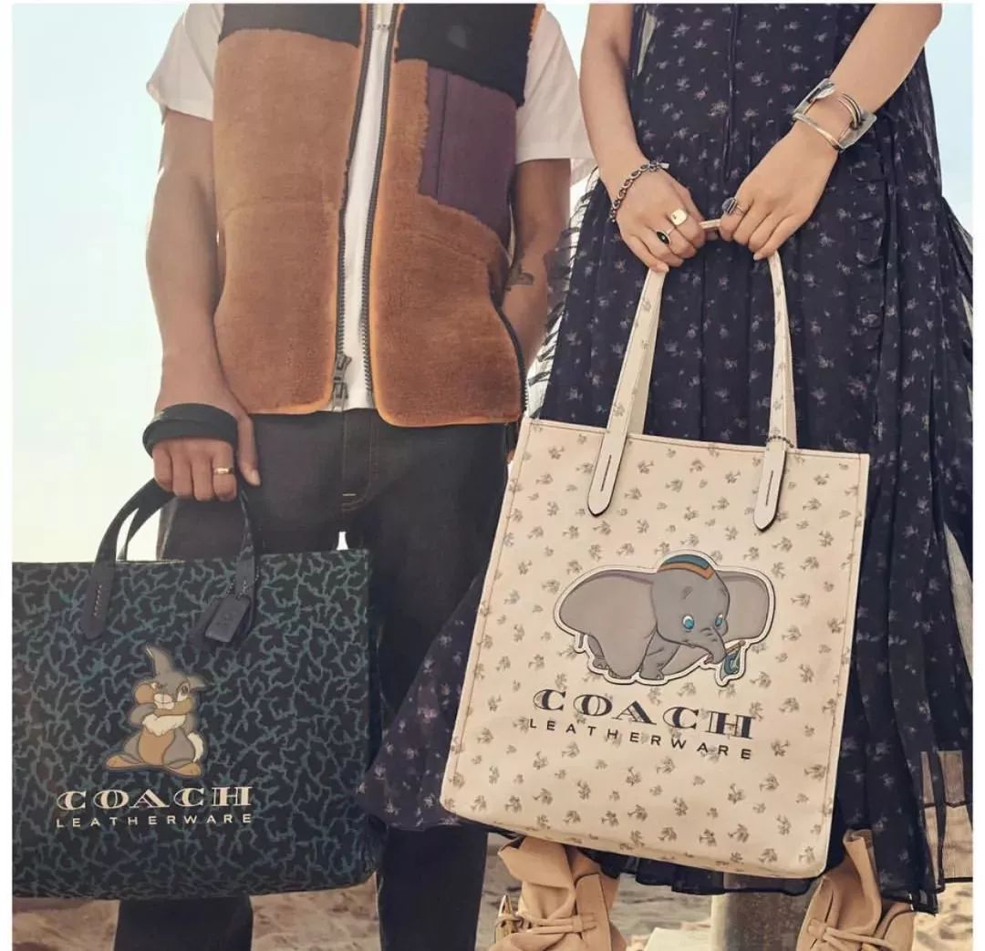 装嫩式穿搭方式,依然减龄穿搭