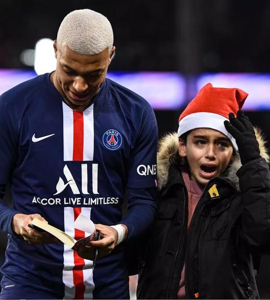 欧洲足球联赛的兴衰史分析,巴黎圣日耳曼队史