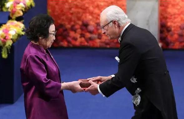 前有伍连德后有屠呦呦 ，盘点中国“超级医保局”的真正药神