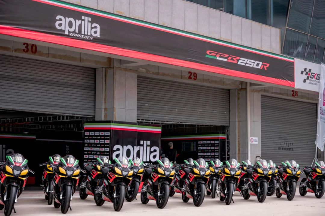 从赛道到街道尽享驾驶乐趣,从赛道到街道