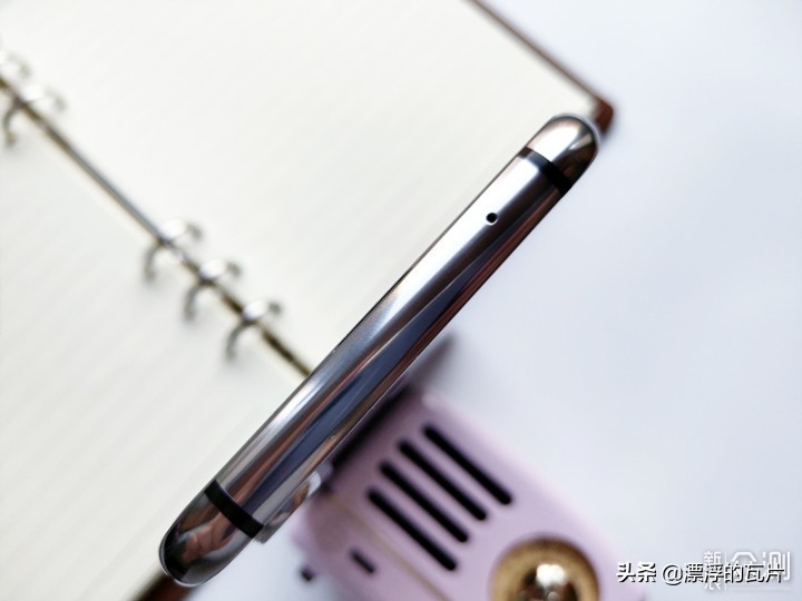 三星galaxya8s,三星galaxya8s评测