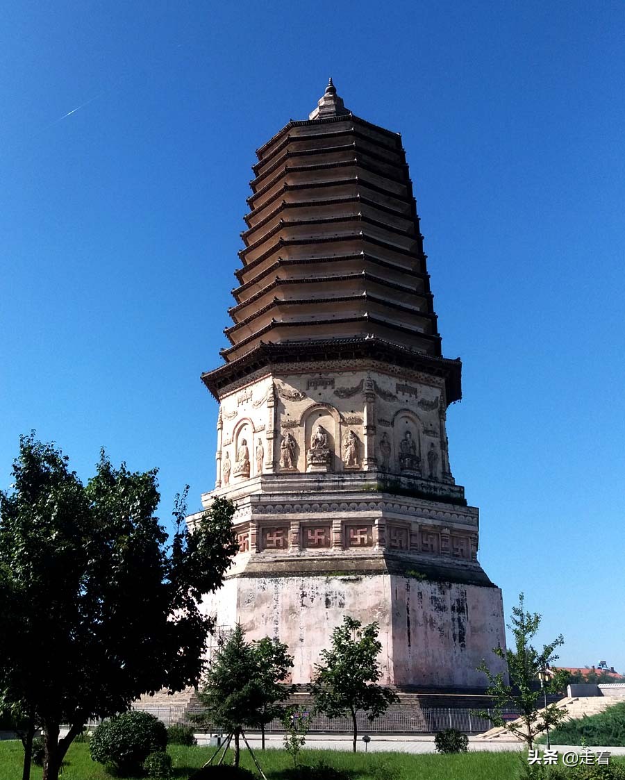 鐪嬪娓哥帺,鐪嬪