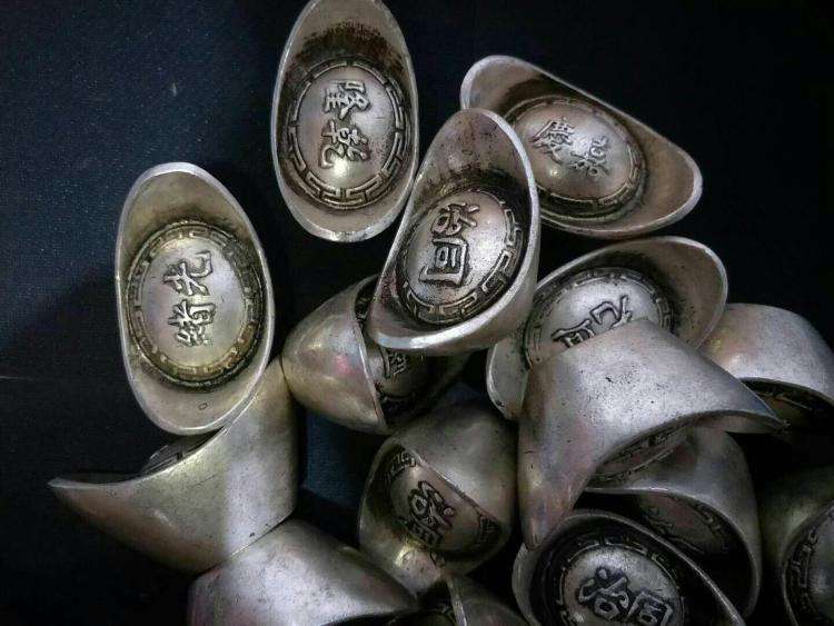 马云说员工辞职有两个原因,钱不够,心受伤;宋江说,马总说得对