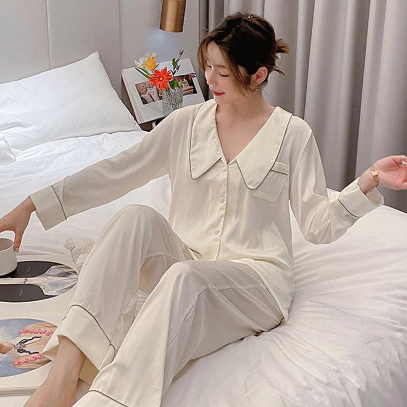 夏天穿的冰丝睡衣,精致的女人有件睡衣