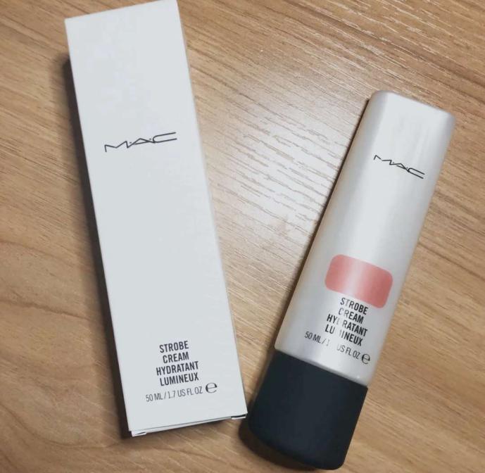 妆前乳和粉底液有什么区别,妆前乳用后还需要粉底液么