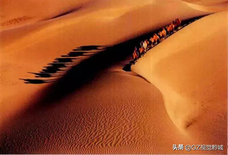 如何将戈壁滩拍出高级感,荒漠拍照片怎么拍出高级感