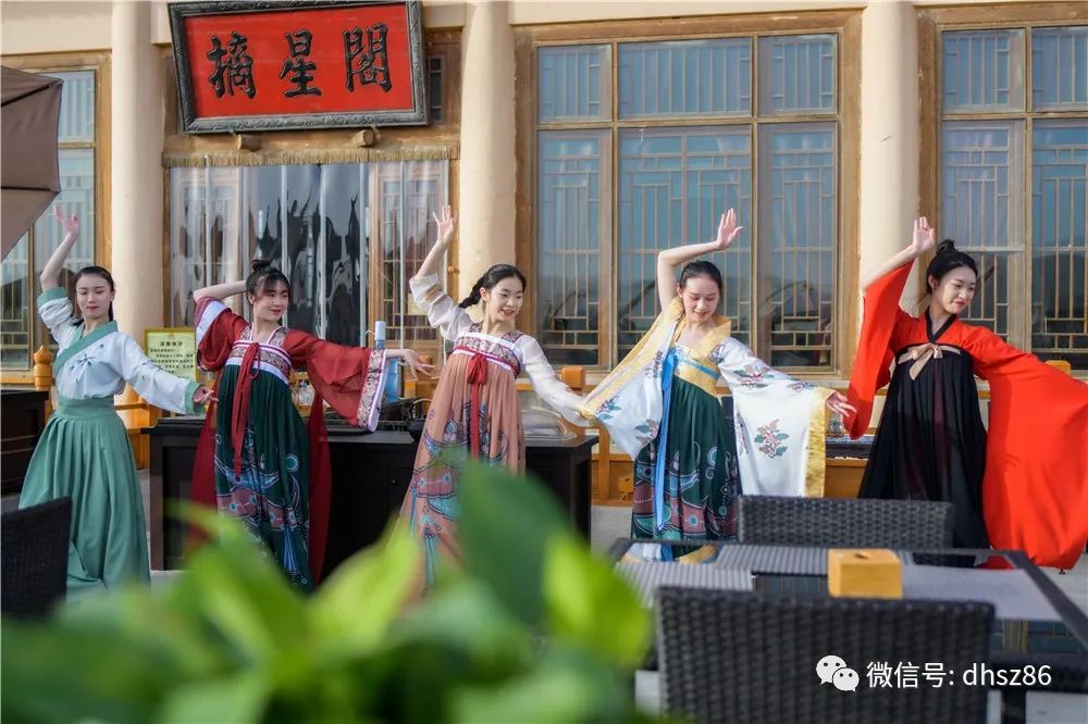 月牙泉景区敦煌山庄,敦煌山庄在哪里