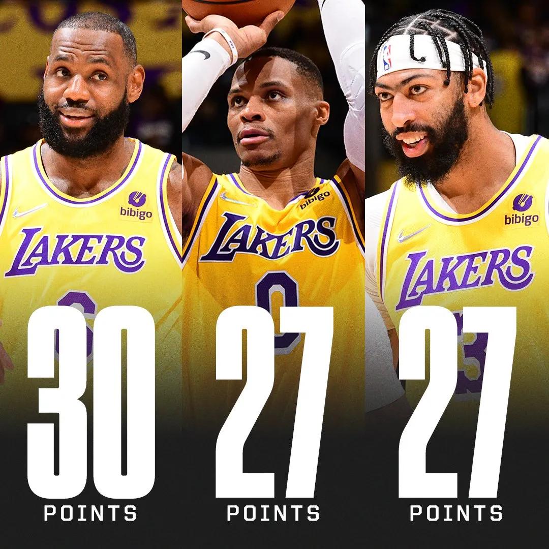 湖人三巨头合砍84分集锦,湖人360组合图片