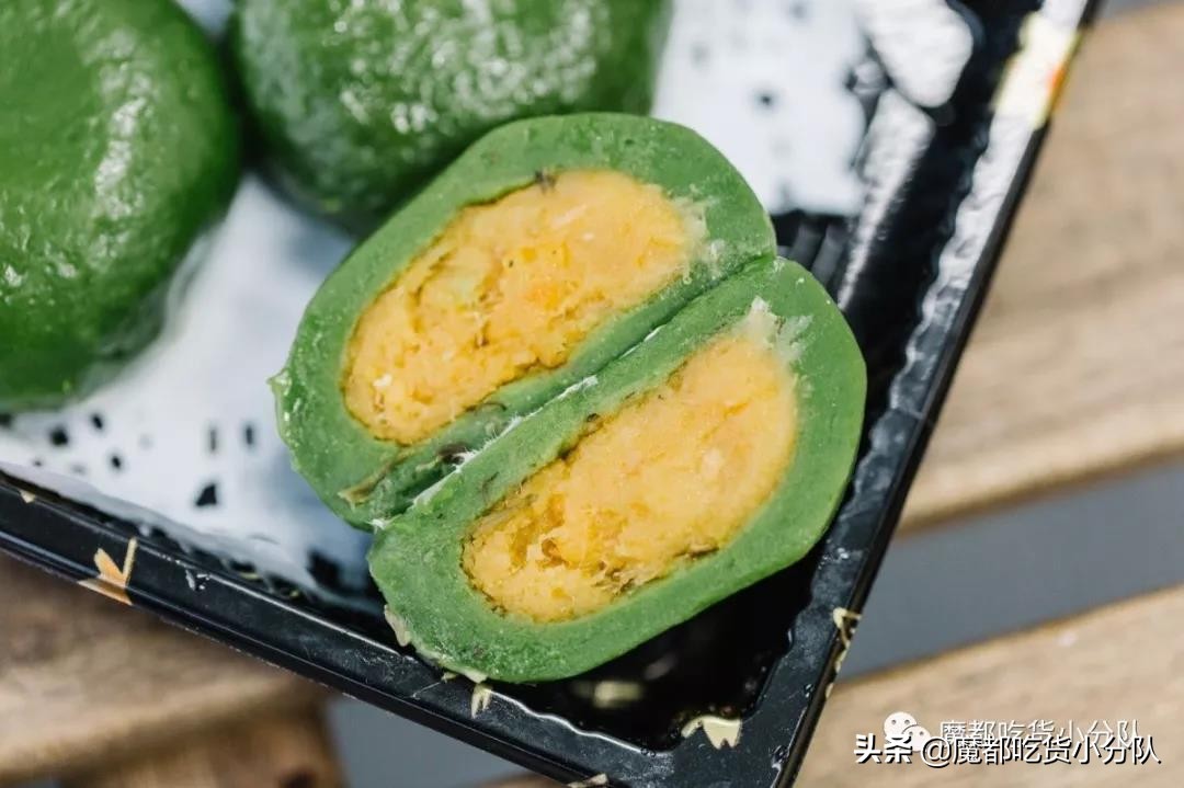 吃了十个青团,吃了4个青团