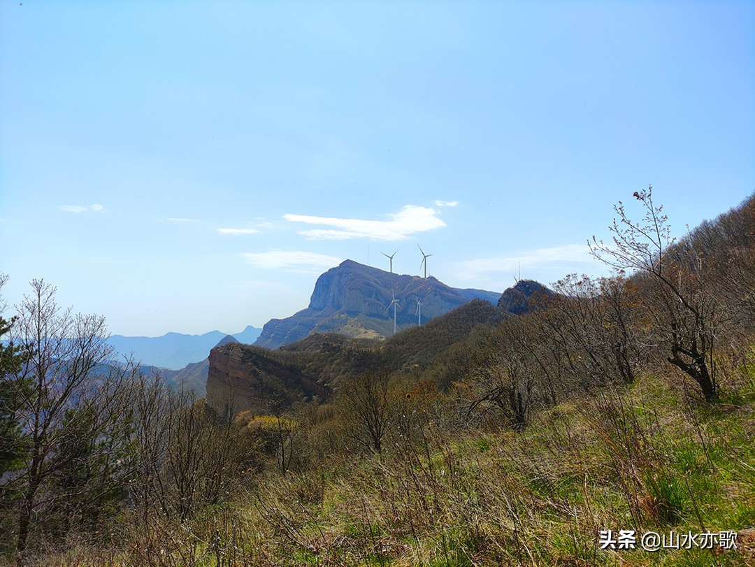 从石家庄到邢台，寻找大自然的鬼斧神工，爬上半个瓮，羞羞阴阳山