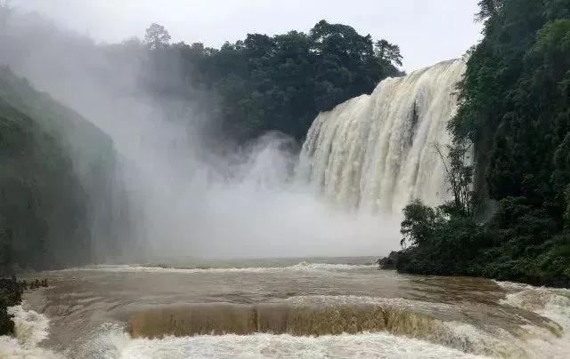 最美的六大瀑布黄果树瀑布上榜,黄果树大瀑布宏伟壮观的美丽风景