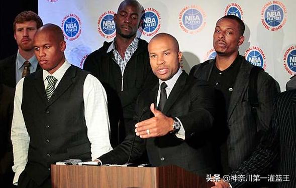 邓肯退役石佛,石佛邓肯拿过几次总冠军