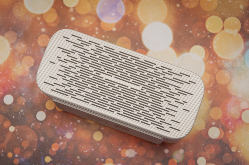 到底选天猫精灵方糖还是天猫精灵方糖R？智能小音箱评测