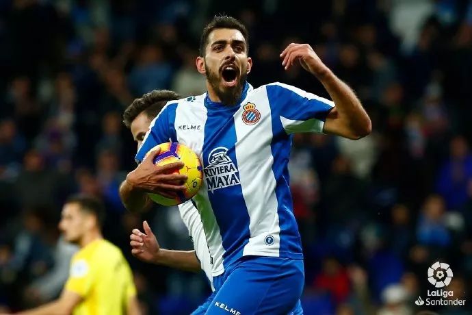 梅西穷追猛赶才反超，他们是西甲半程最佳前锋！