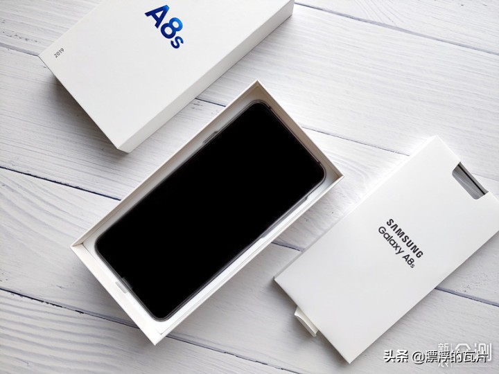 三星galaxya8s参数配置详情,三星a8s有哪些优缺点