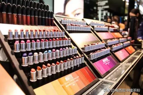 去香港不知道代购什么,去香港为什么要代购